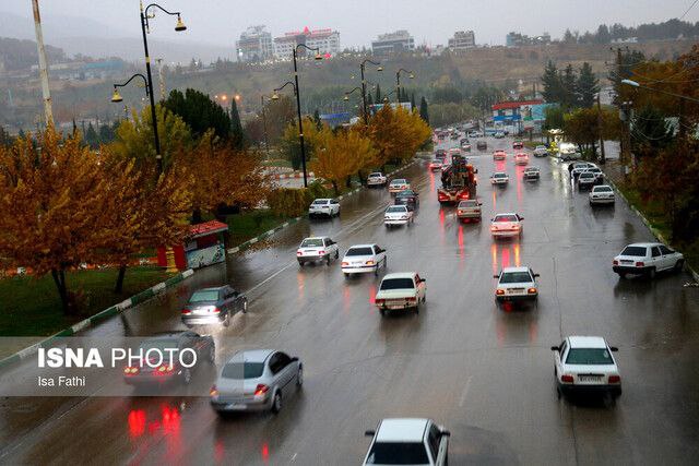 ورود سامانه بارشی به کشور از فردا شب🔹رئیس مرکز