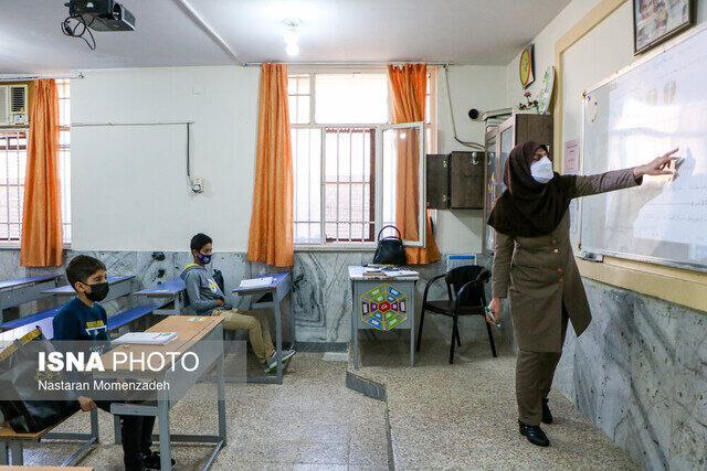 افزایش حقوق ۳ تا ۷ میلیون تومانی معلمان با