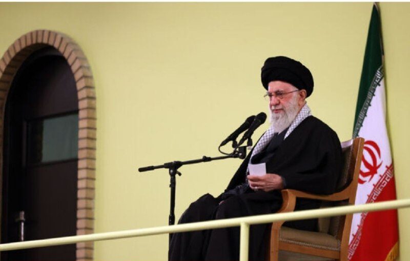 پیام رهبر انقلاب به ششمین دوره مجلس خبرگان ؛مجلس خبرگان رهبری مظهر مردمسالاری اسلامی است و گزینش رهبر بر طبق معیارهای اسلامی بر عهده این مجلس گذاشته شده است پیام رهبر انقلاب به ششمین دوره مجلس خبرگان ؛مجلس خبرگان رهبری مظهر مردمسالاری اسلامی است و گزینش رهبر بر طبق معیارهای اسلامی بر عهده این مجلس گذاشته شده است