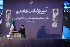 رئیسی: معلمان تلاش کنند گره ذهنی دانش آموزان باز شود