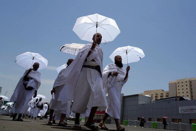 جان باختن ۱۱ زائر مرد و ۳ زائر زن جان باختن ۱۱ زائر مرد و ۳ زائر زن