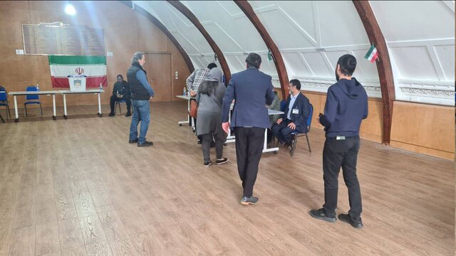 بازداشت ۲ معاند مزاحم انتخابات ایران از سوی پلیس بازداشت ۲ معاند مزاحم انتخابات ایران از سوی پلیس