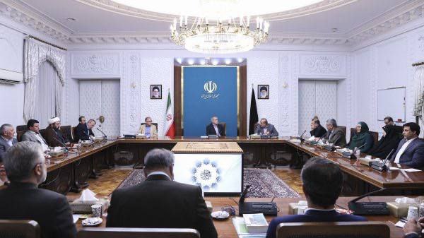 رئیس جمهور: هیچ خیانتی بالاتر از سپردن کار به