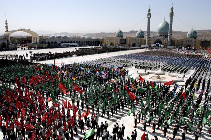 مراسم بیعت با حضرت ولی عصر(عج) در مسجد مقدس