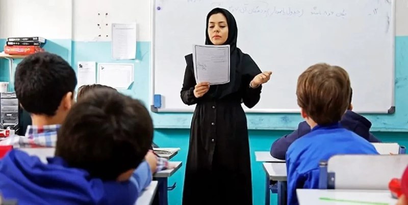 وزیر آموزش و پرورش: هیچ فردی بدون کلاس و
