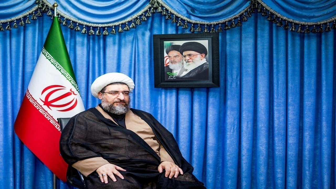 نماینده ولی فقیه در آذربایجان شرقی در مراسم تجلیل از مداحان :مداح با تسلط بر روایات و احادیث باید سعی کند واقعیتها را بیان کند نماینده ولی فقیه در آذربایجان شرقی در مراسم تجلیل از مداحان :مداح با تسلط بر روایات و احادیث باید سعی کند واقعیتها را بیان کند