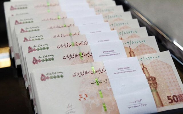 حداقل حقوق ۱۳ میلیون تومان در سال آیندهکمیسیون تلفیق:🔹مصوب