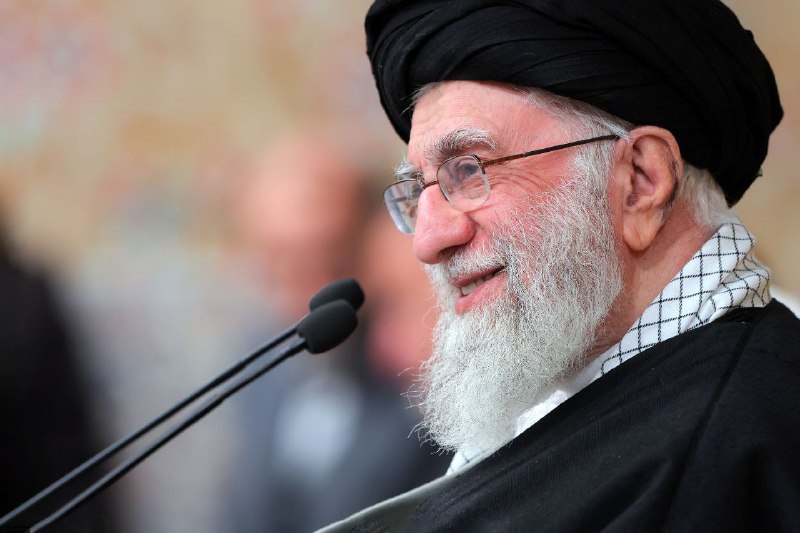 کمک ۴ میلیارد تومانی رهبر انقلاب برای آزادی زندانیان
