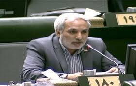 وزیر نفت مشکلات کامیون‌داران آذربایجان را حل نکند، افشاگری می کنیم